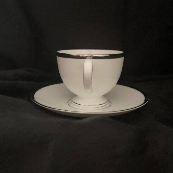 WEDGWOOD China CARLYN Pattern Cup & Saucer, Leigh Shape White with Silver Trim - Picture 2 of 6
